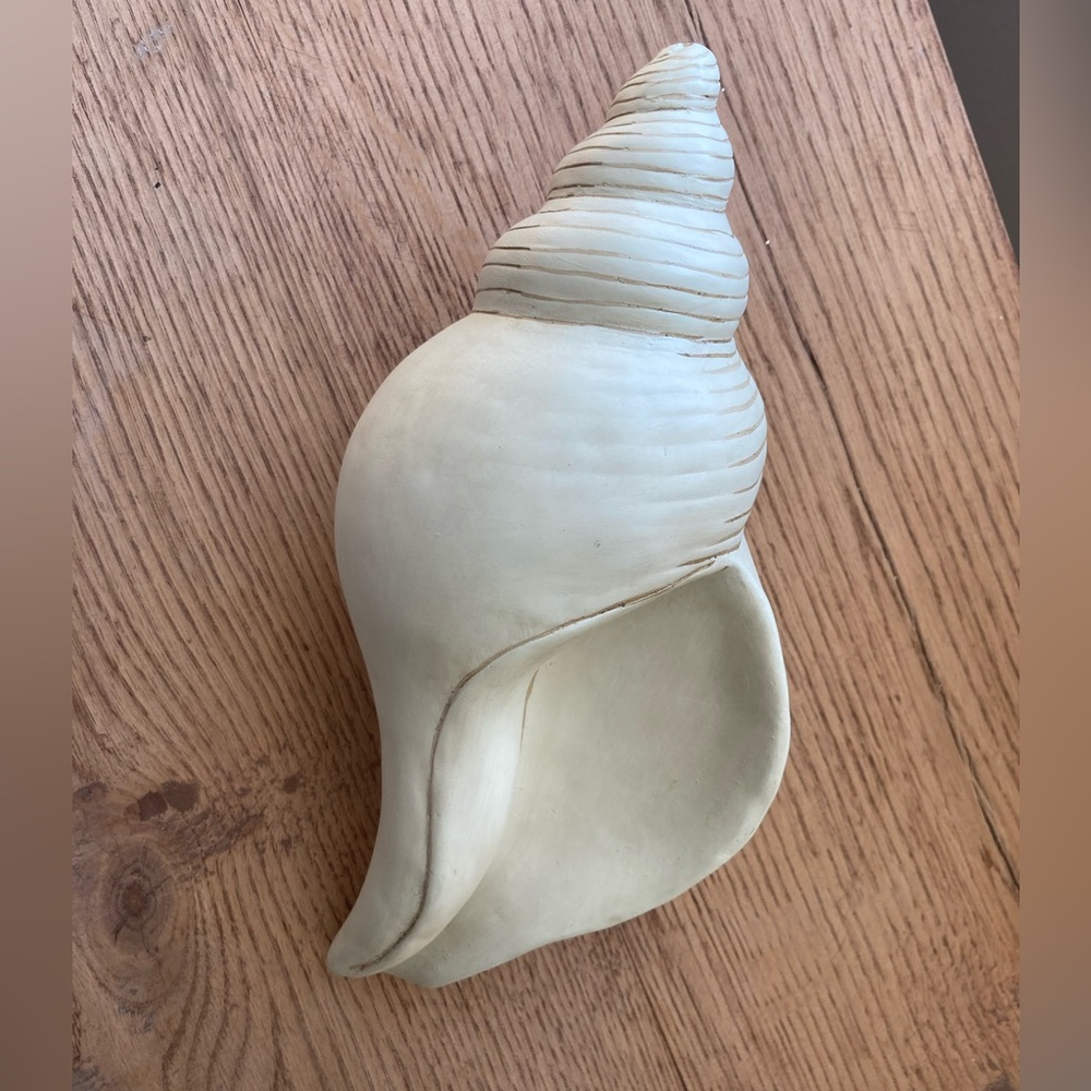 Large Vintage Cream Resin Sea Shell Sculpture - Home Art